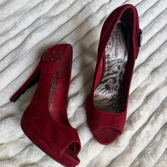 Chic Y2k Heels - Picture 2 of 5